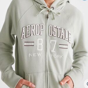 2 piece set Aero Since 87 Fit & Flare Sweatpants & zip up